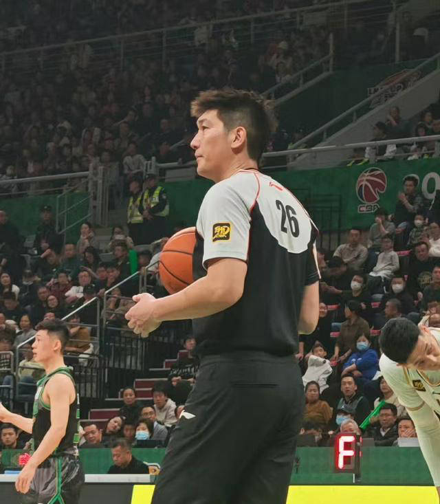 九游娱乐|辽宁男篮主场惊险获胜山东队